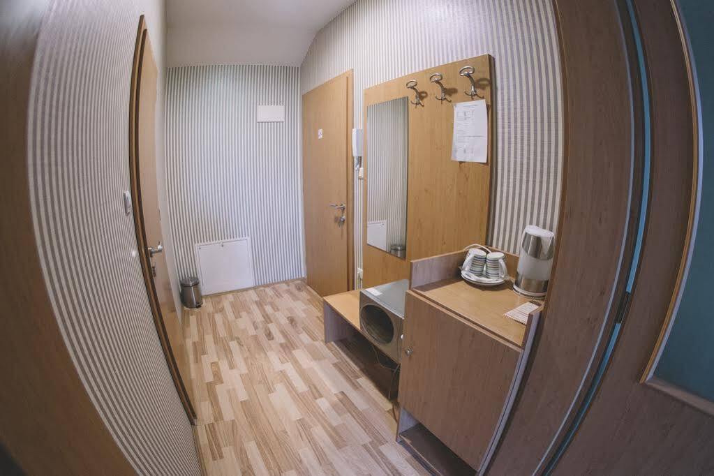 Central Apartman Sopron Exterior photo